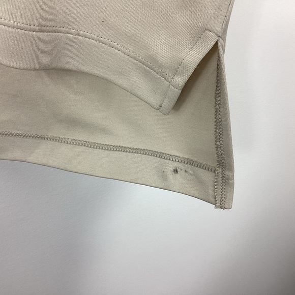 Athleta Harlow Hybrid Tee Size Small - Picture 6 of 11